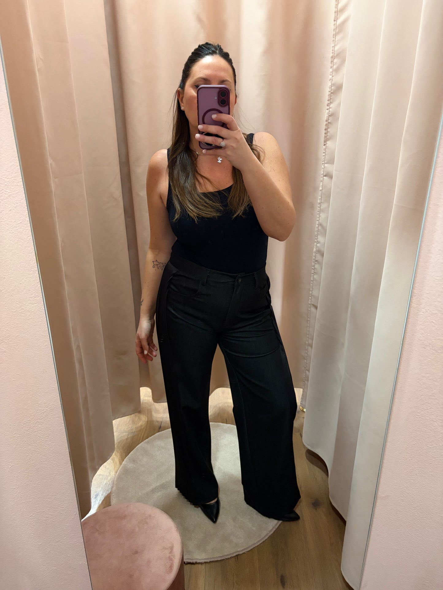 Pantalone palazzo con banda in raso
