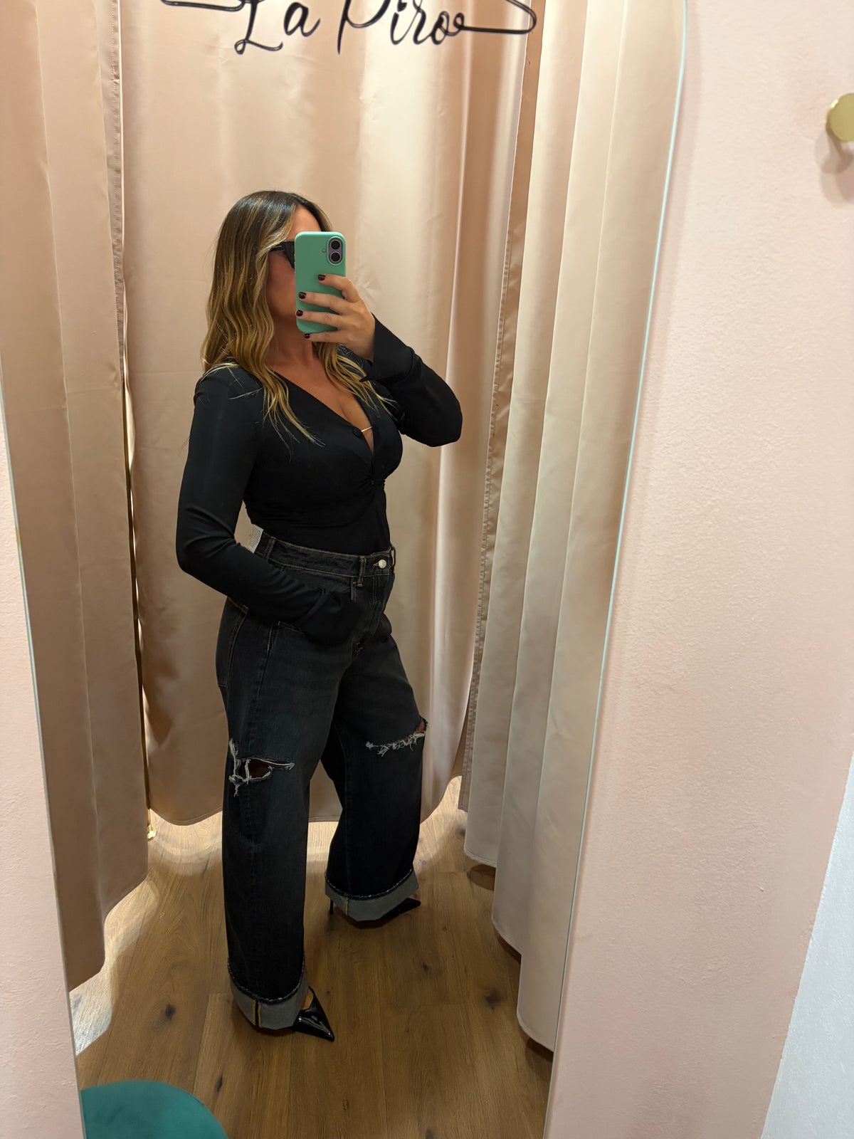 Body scollo a V