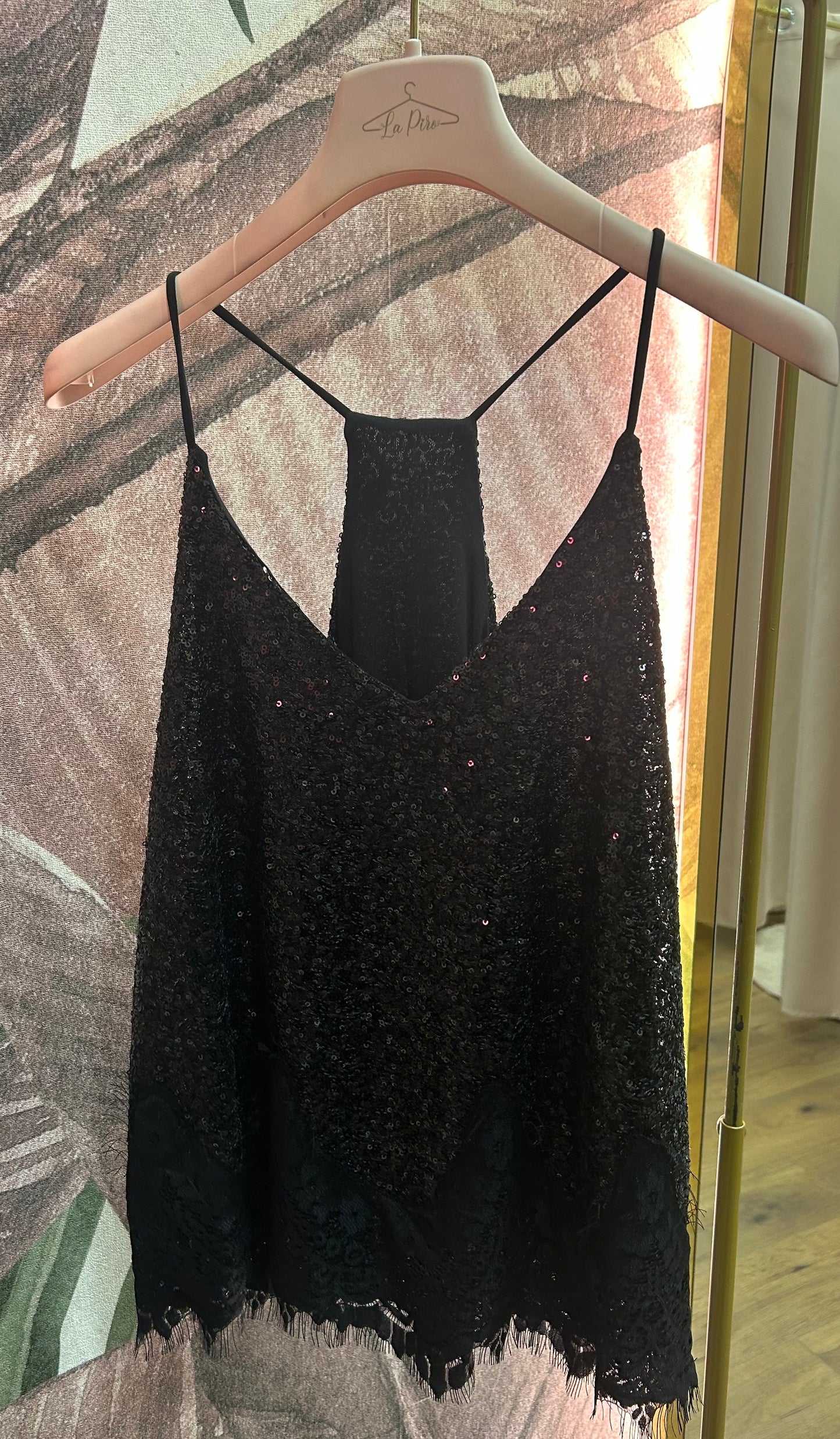 Top Paillettes con dettaglio pizzo