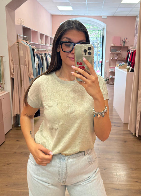 T-shirt Elegance